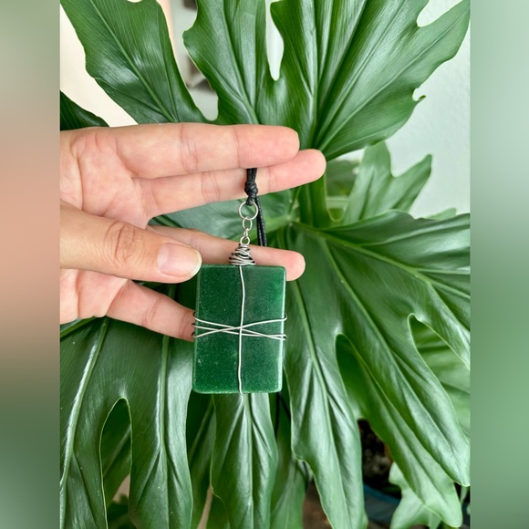 Jade necklace - Picture 3 of 6